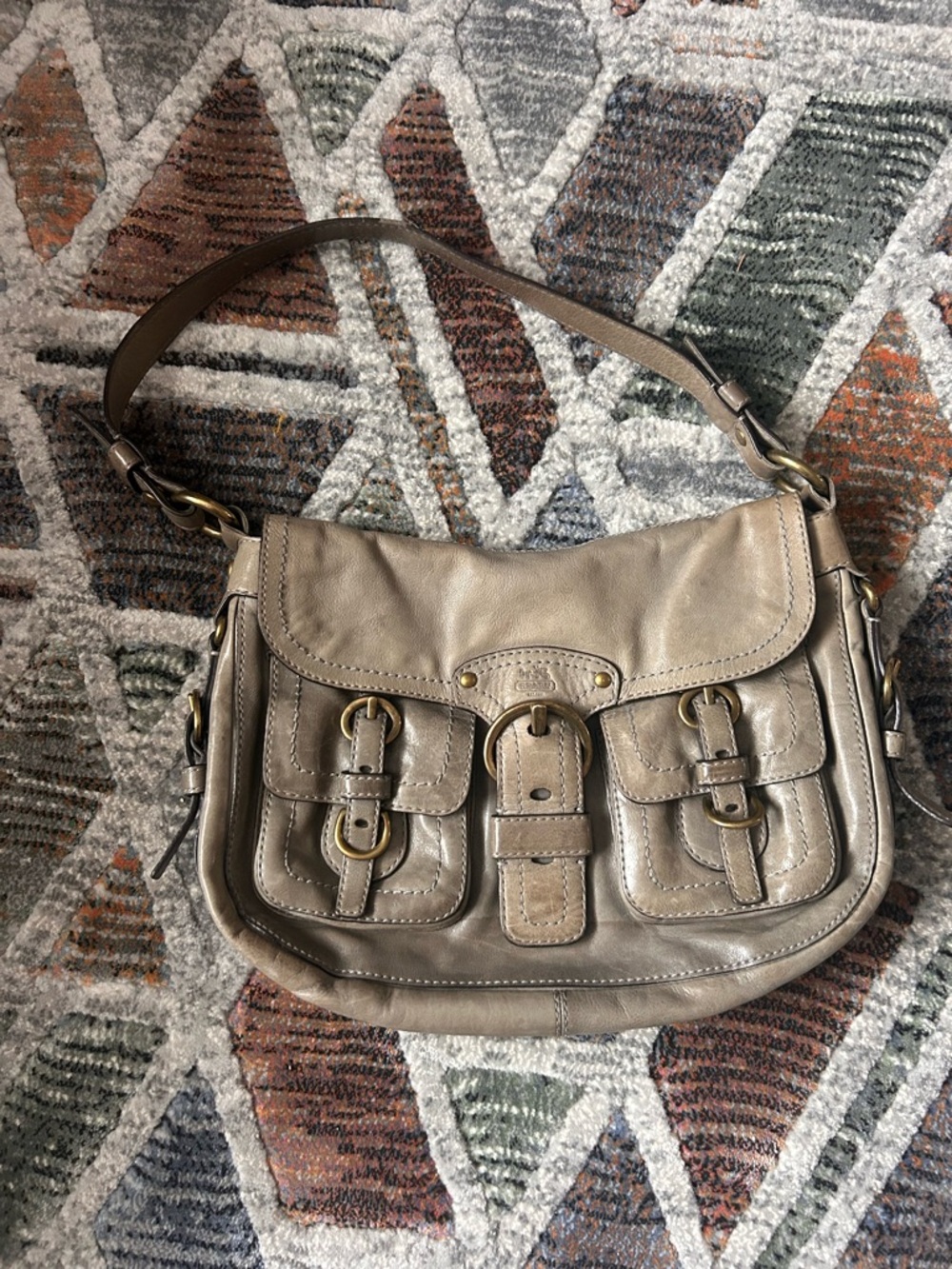 RARE Authentic Coach 2000s Y2K 2008 12654 Legacy Garcia Leather Buckle Purse.